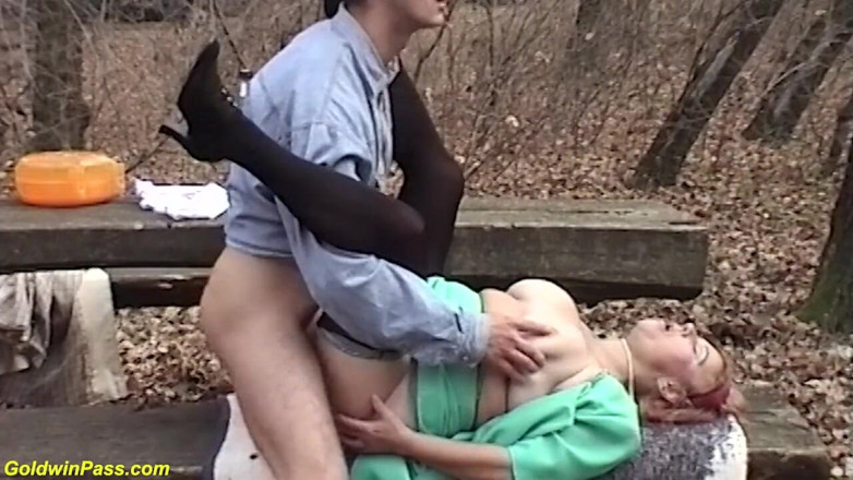 Goldwin pass: Busty chubby redhead mature enjoy outdoor sex with her young...