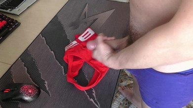 qaz11: punheta na cam-280