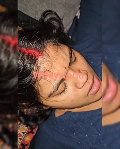 Esposa de mi vecino se traga mi semen