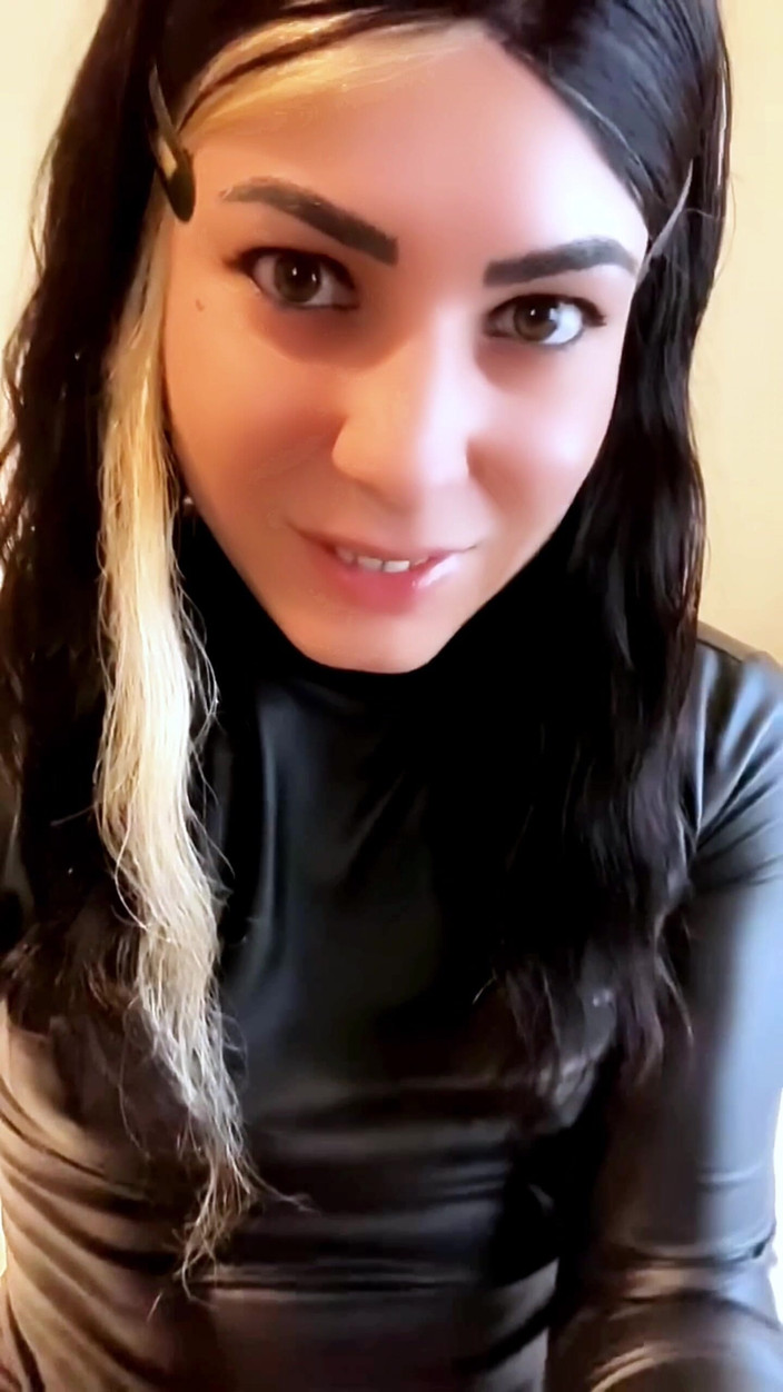 EmmaInkTrans: 我太需要你的嘴含着我的鸡巴了