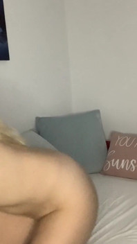 Striptease Dildo Spanks