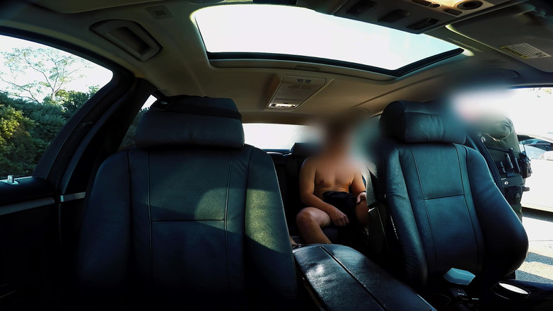 SaintPorn: Memek sempit sadie yang dicukur dijilat, di-fingering, dan dientot di...