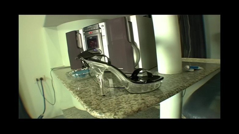 TRANS-ATLANTIC: Chuyển giới trẻ trung và dịu dàng