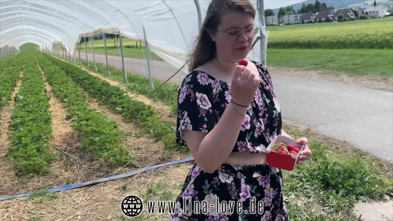 LinaLove_: Dziwka?!? Niech rolnik pieprzy się i kremówka na kilka truskawek!
