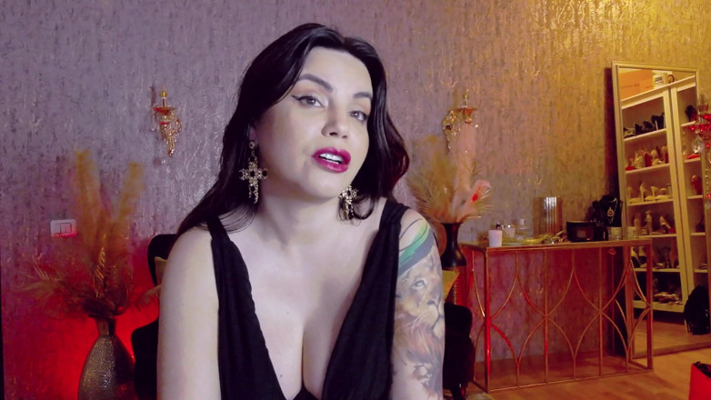 OneGreatDiva: Threesome You Me and Your Wallet