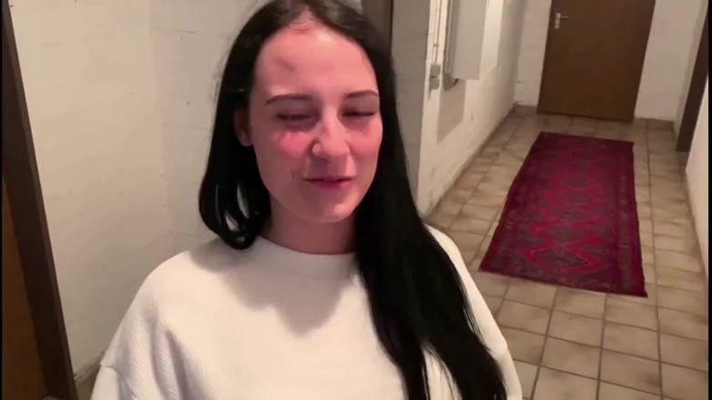 German Fuck Girls: Bare Stranger with the Neighbor!