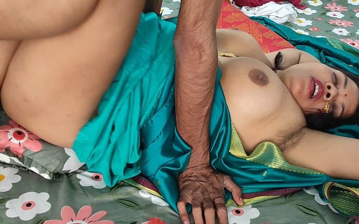 Happyhome: Une bhabhi desi indienne sexy se fait baiser par son...