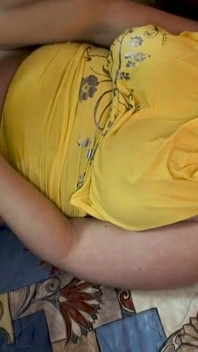 Hotwife gangbang dan fisting di hotel