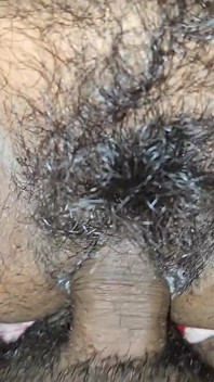 Stiefmoeder vraagt me om in haar poesje klaar te komen