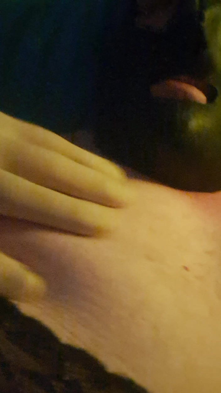 Fickspecht: Die Latex Sissy Ist Zurück
