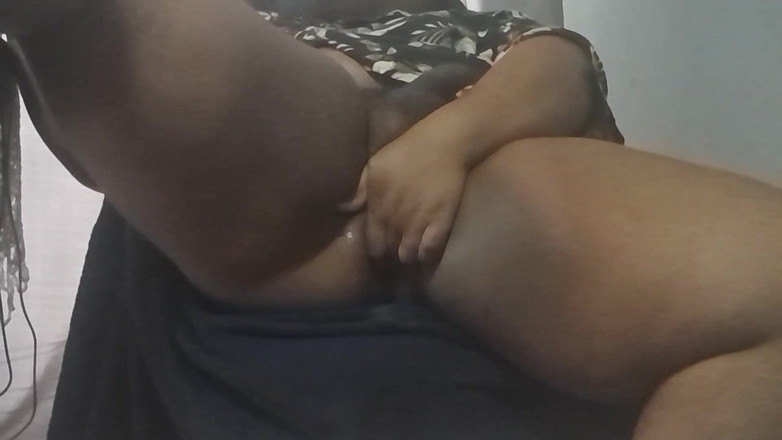 Eleasihle Esma: 섹시한 솔로 트랜니 퀵 모음집: 자지와 정액