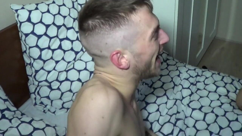 ROMANTIK FRENCH FUCKER XXL: Romantik fucked raw by top domiantn boy with tatoos
