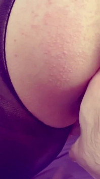 Anal & massives abspritzen auf MILfs strumpfhosen