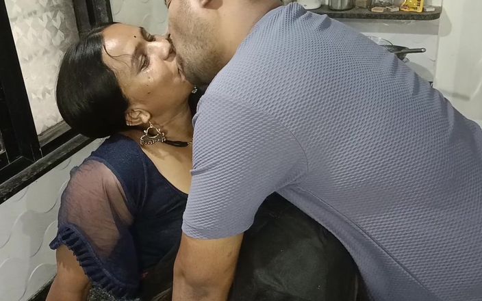 Kavita _zawazawi: Desi Marathi Kavita Bhabhi Fuck with Brother in Law in...