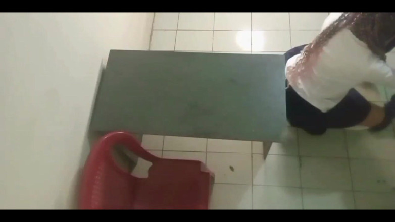 Lagatitatraviesa69: Gruselig und real von einem mädchen, schulmädchen beim arsch mit...