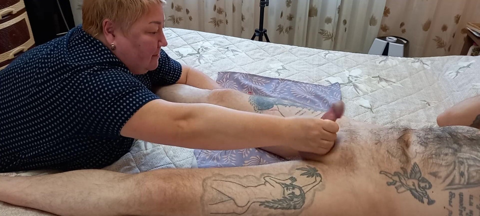 Zona901: Người phụ nữ béo sục con cu của tôi để bắn...