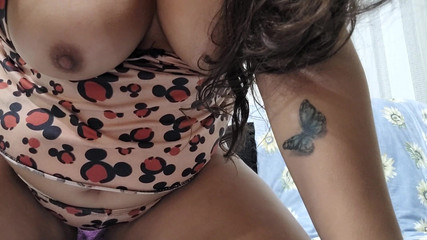 Paty Bumbum: 売春婦の客ネナ