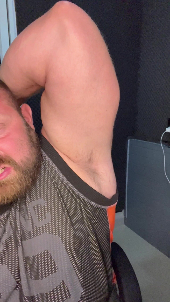 Jack stacked: L'orsacchiotto muscoloso ti fa periare