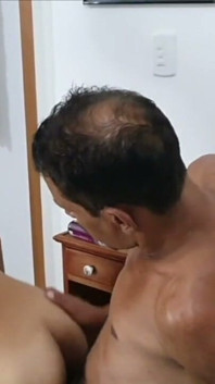 Twink latino sexy futută crud de tatăl vitreg