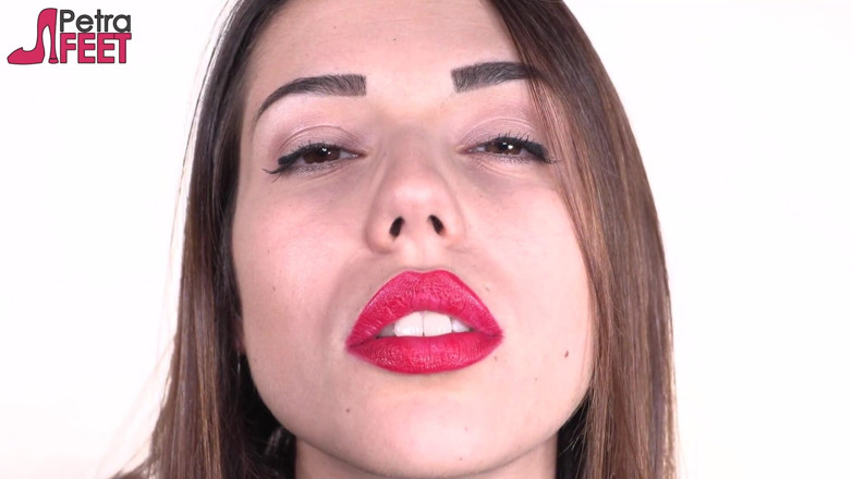 Smokin Fetish: Smoking and face fetish with amazing teen
