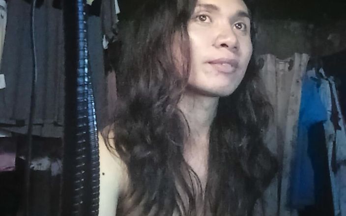 Reynaldo6: Ratu Cantik Kulit Bumi Ini Lagi