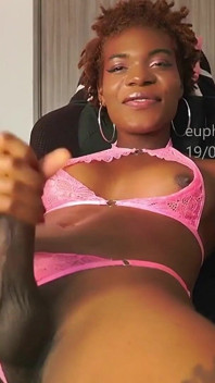 Devenir sexy en faisant une danse sexy