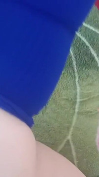 Fahişe evli kadın iyi bir sürtük gibi sperm yutuyor