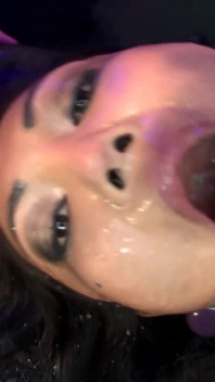 Ggg Wild Bukkake: Blonde & Brunette Faces Covered in Cum