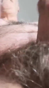 Vyvrcholím jako řeka v záplavě pro svého fanouška Mattea, je víc prase než já!