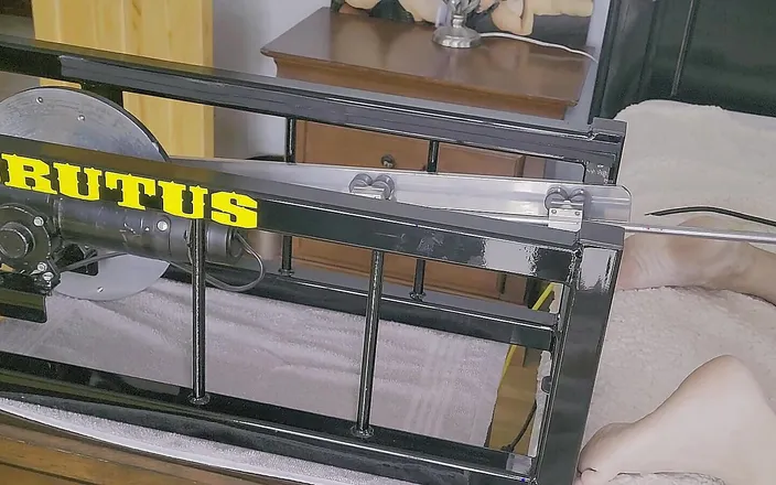 Falicha Karr: Thick Babe Takes on a Massive Fucking Machine