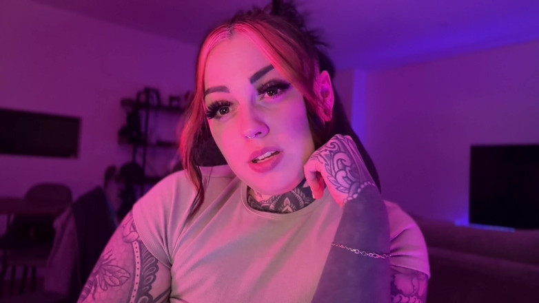 Miss Valentina: 또 다른 판타지 작업