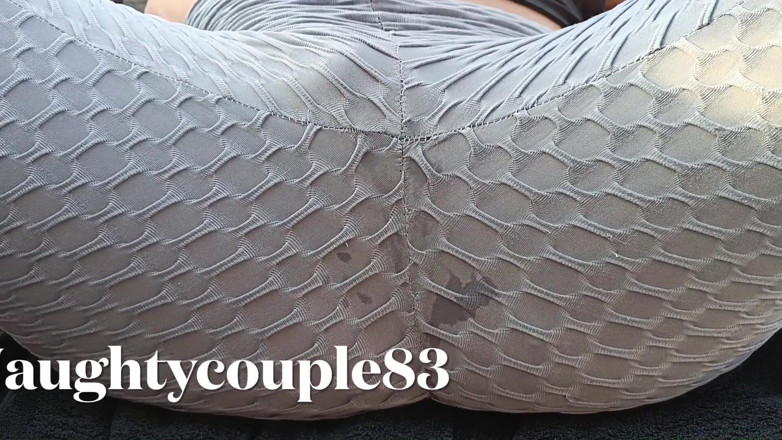 Naughtycouple83: Horny wet milf squirts