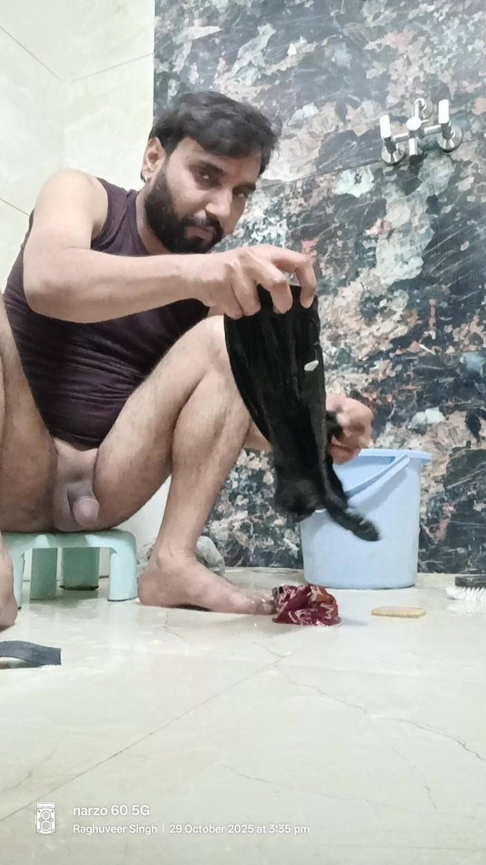 Rajasthani-old-lover: Hintli banyo temizliği