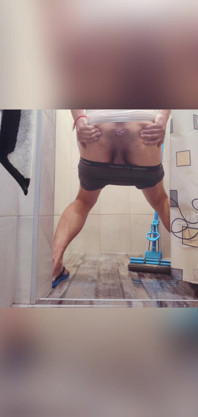 Hermosa Limpieza Anal En La Ducha