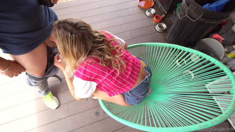 Yummy Couple: Fotjob sur la terrasse