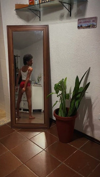 Presumiendo Desnudo Delante De Mi Amigo