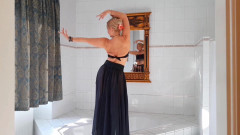 Selena701: Seleny pózuje taneční a sexuální hry