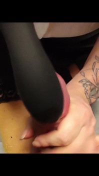 Cum On My Nylons And Cum On My Sexy Nylons