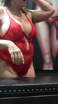 London Dungeon Quickie: Lana Lee Enjoys Moby Dick and Jay Playhard