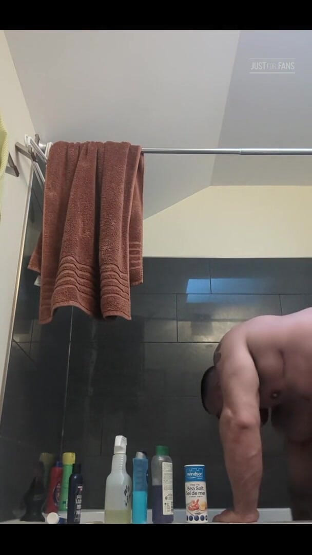 Bruiserwood: That First Time with the Grip