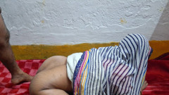 Busty Banuu: Meid betrapt op seks met haar man