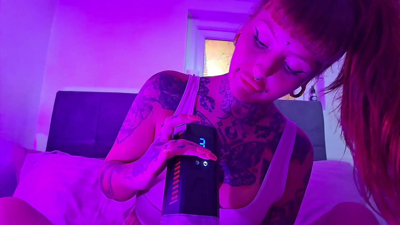 Only Owain: L'esperienza della fidanzata con il giocattolo del masturbatore