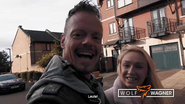 Wolf Wagner Com: ダム金髪英国のバービー琥珀ディーンtwerks前に騎乗位にディックに最初の日