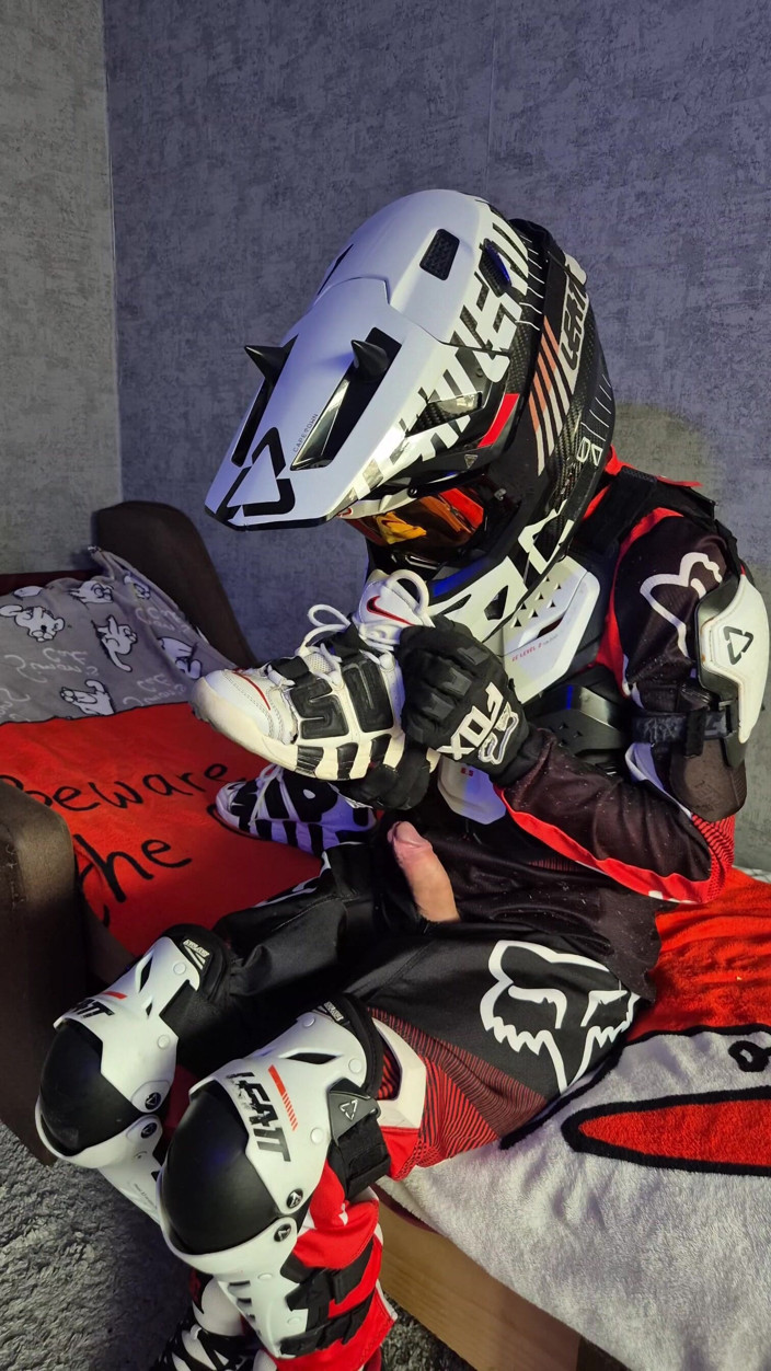 Sneakersmax98: An Excited Guy in Motorcycle Gear Fucks His Sneakers