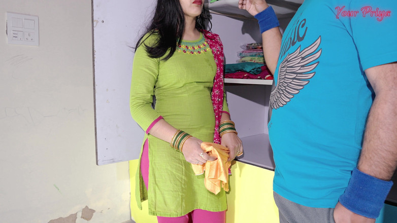 Your Priya: Desi Maid Priya Grinding When Anal