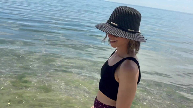 Serenity Cox: Żona robi ogromną publiczną podwójną spermę połykać na plaży po...