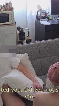 Mike Se Fait Prendre En Train De Sucer Le Fermier, Puis Le Livreur De Twink Les Rejoint Pour Un Quatuor (partie 1)