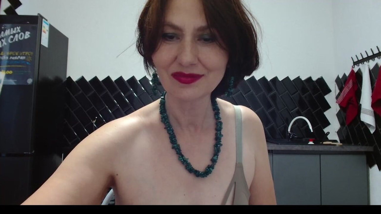 ANGELA_LADY: Reife Judy gibt ein geschenk