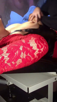 Inseminação em Massa na Cadeira do Ginecologista no Cinema