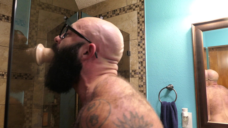 TripleXTransMan: डीप थ्रोट ट्रेनिंग